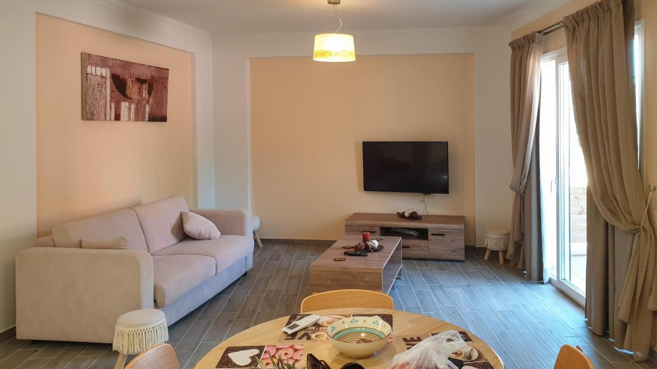 Helen Apartments&Studios Agios Stefanos Avliotes  Buitenkant foto