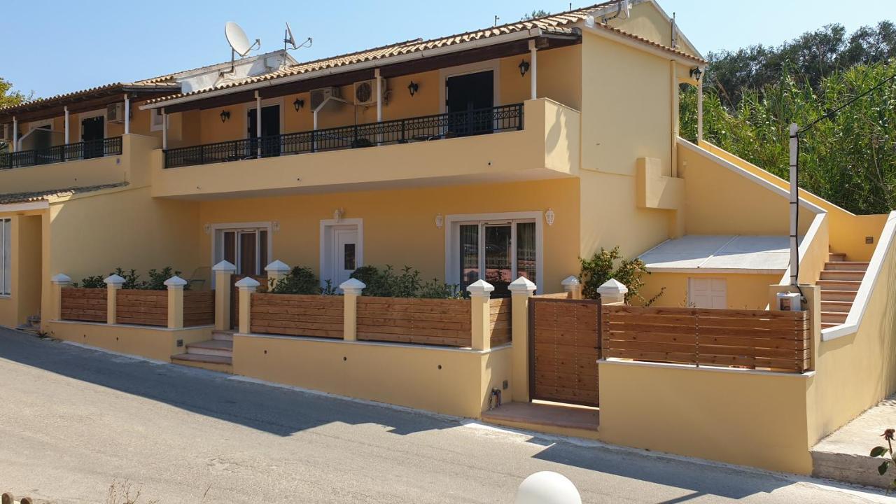 Helen Apartments&Studios Agios Stefanos Avliotes  Buitenkant foto