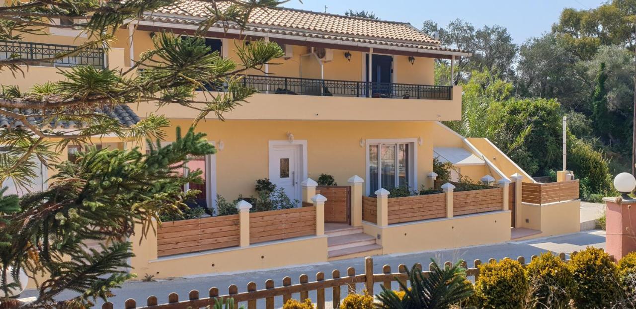 Helen Apartments&Studios Agios Stefanos Avliotes  Buitenkant foto