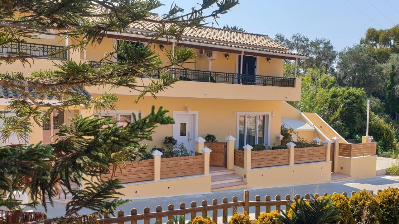Helen Apartments&Studios Agios Stefanos Avliotes  Buitenkant foto