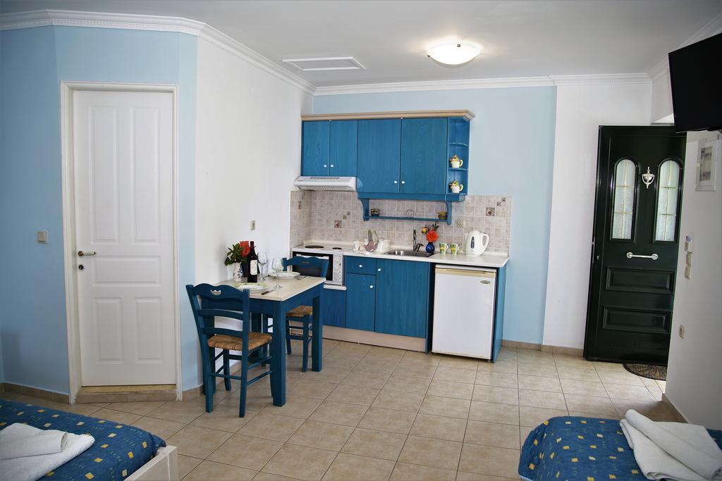 Helen Apartments&Studios Agios Stefanos Avliotes  Buitenkant foto