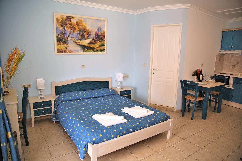 Helen Apartments&Studios Agios Stefanos Avliotes  Buitenkant foto